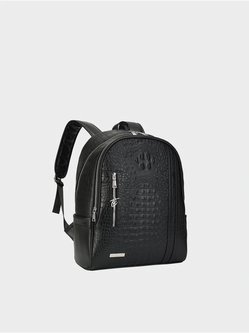 NWT Tote & Carry Statement Traveler Backpack in Black